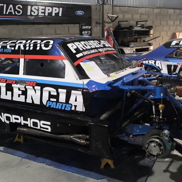 El automovilismo, una vía de escape para Matías Iseppi y su familia tras los golpes del temporal